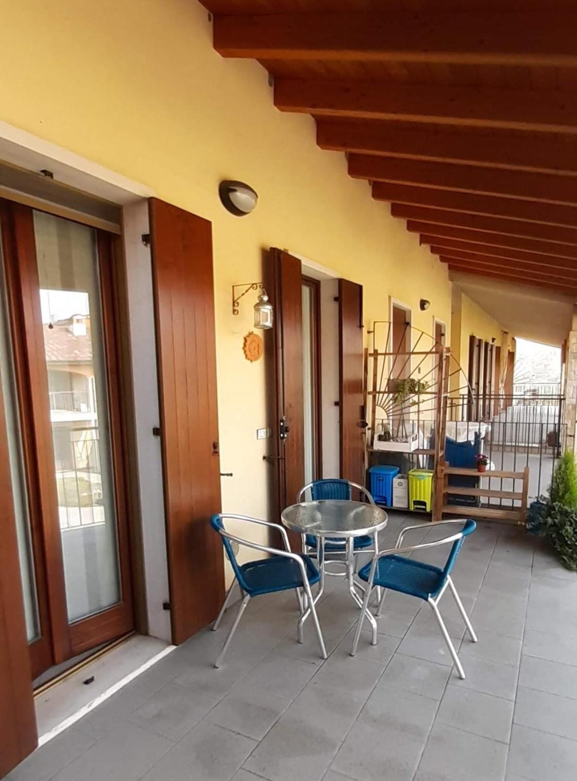 Appartement Kiss Kiss Corner à Valeggio sul Mincio Extérieur photo